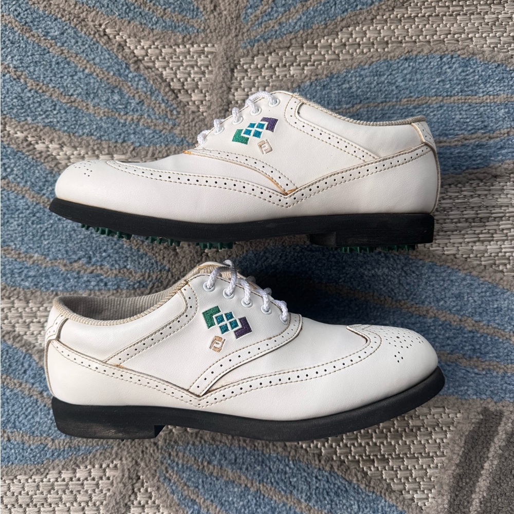 Vintage Women’s Footjoy Green-Joys Golf Shoes Spikes Cleats‎ Size 8
